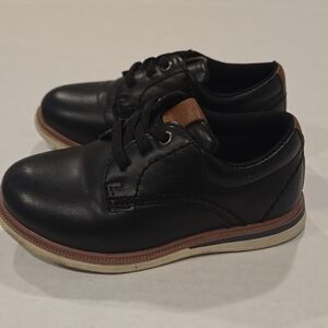 Max & Jake Classic Black Kids Shoes sz 9